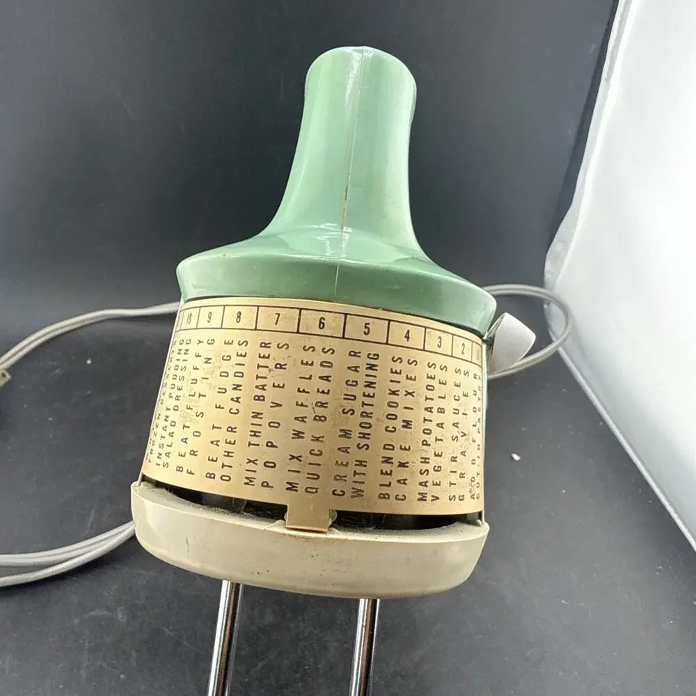 Vintage GE 12 Speed Hand Mixer Turquoise Aqua Model 37M25 MCM Electric WORKS